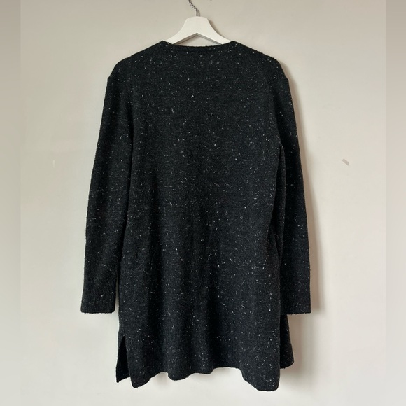 Madewell | Donegal Kent Cardigan Sweater in Coziest Yarn - Picture 5 of 8